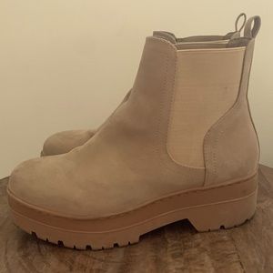 MIA Allice-D platform bootie - size 7.5